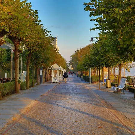 Strandidyll, 8, 2 Balkone Mit Meerblick Binz